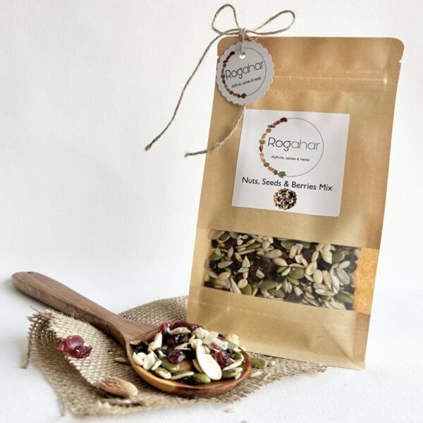 Nuts, Seeds & Berries - Healthy Mix