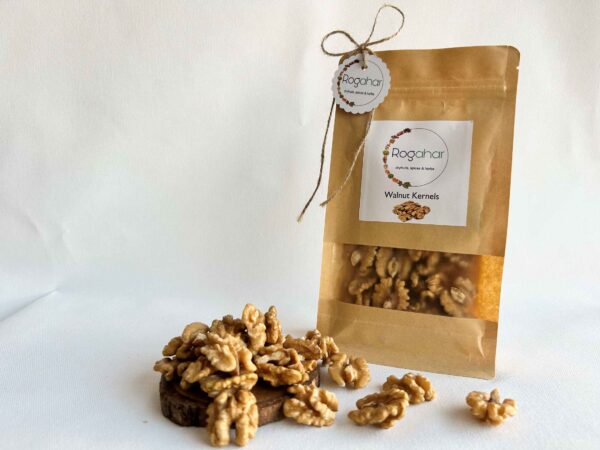 Walnut kernels
